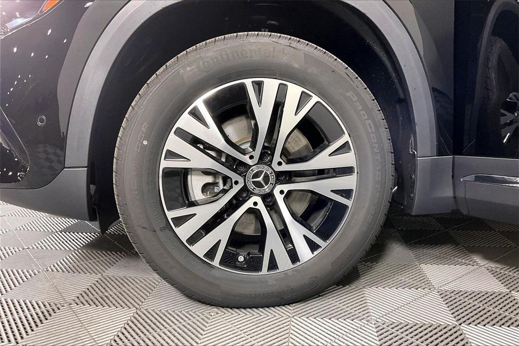 new 2026 Mercedes-Benz GLA 250 car, priced at $47,750