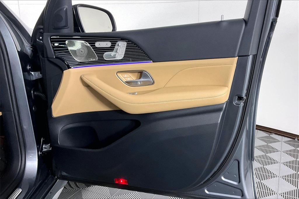 used 2026 Mercedes-Benz GLE 350 car, priced at $71,494