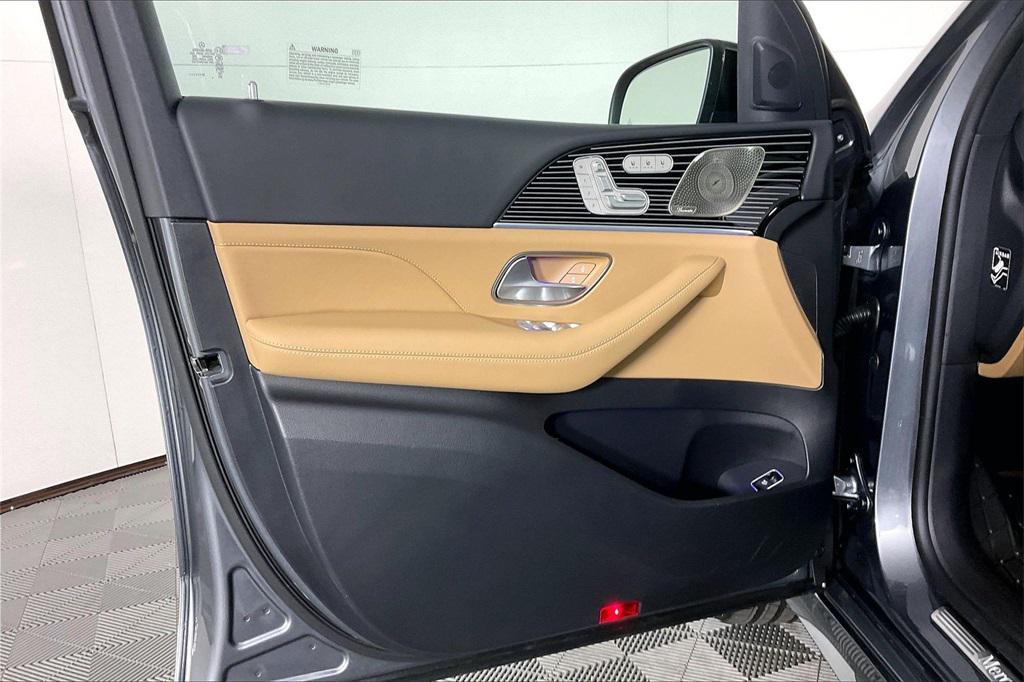 used 2026 Mercedes-Benz GLE 350 car, priced at $71,494