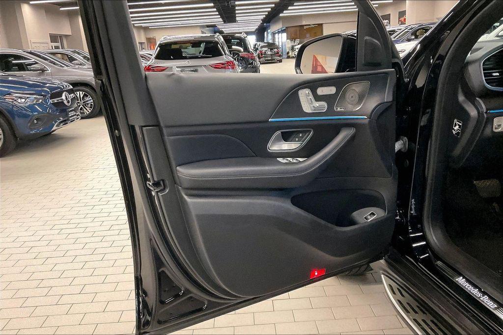 used 2023 Mercedes-Benz GLE 350 car, priced at $49,495