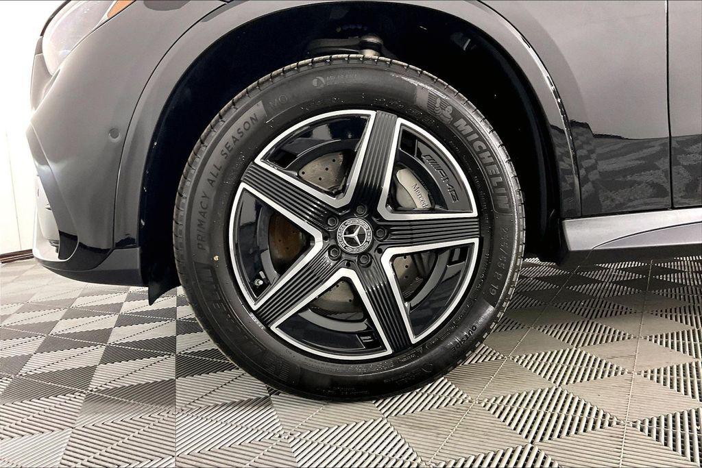 used 2026 Mercedes-Benz GLC 300 car, priced at $55,788