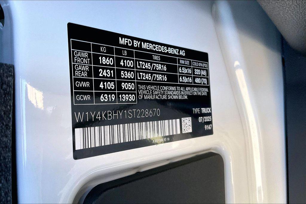 new 2025 Mercedes-Benz Sprinter 2500 car, priced at $57,108