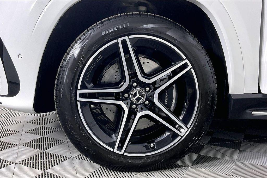 new 2026 Mercedes-Benz GLS 450 car, priced at $101,500