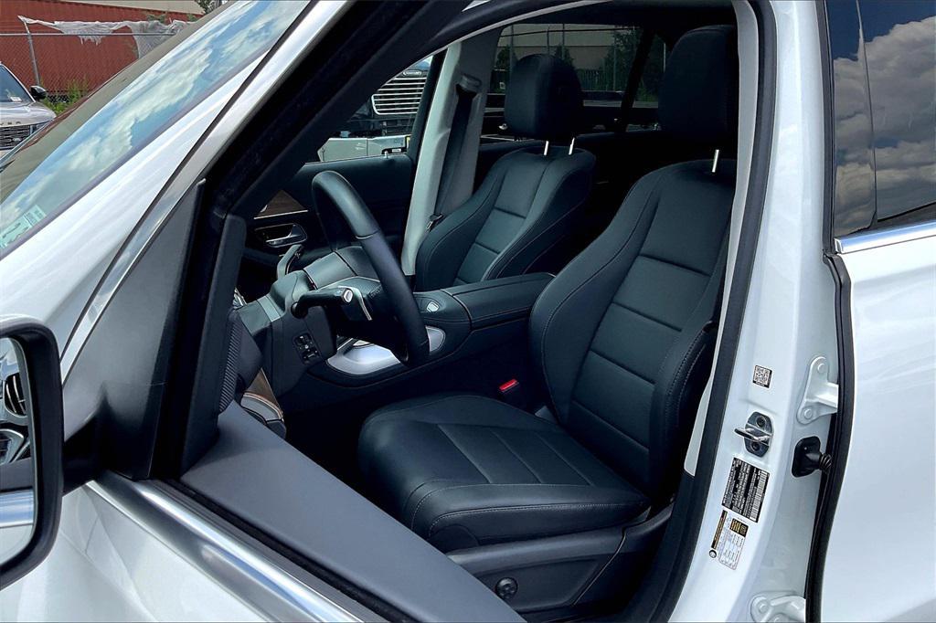 used 2025 Mercedes-Benz GLE 350 car, priced at $61,155