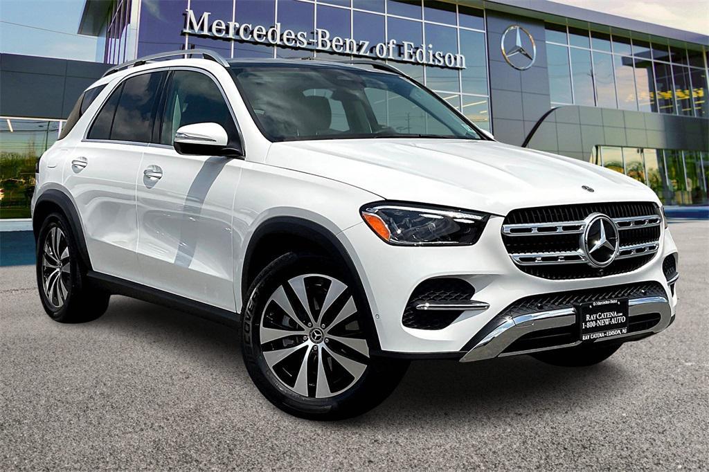 used 2025 Mercedes-Benz GLE 350 car, priced at $61,155