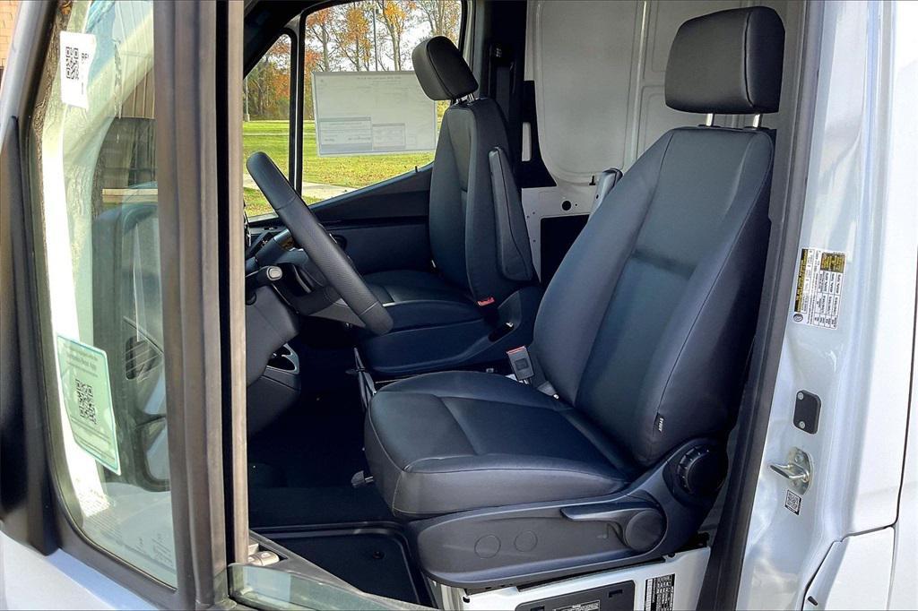 new 2026 Mercedes-Benz Sprinter 2500 car, priced at $63,416