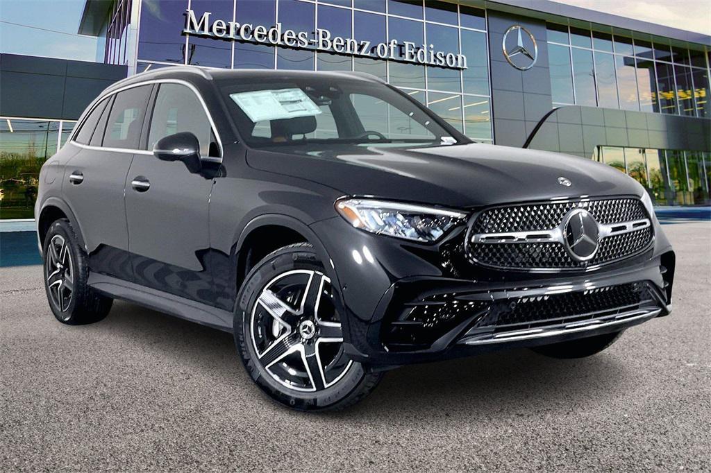 new 2026 Mercedes-Benz GLC 300 car, priced at $62,570