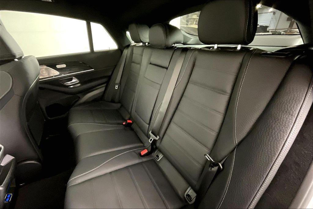 new 2026 Mercedes-Benz GLE 450 car, priced at $94,340