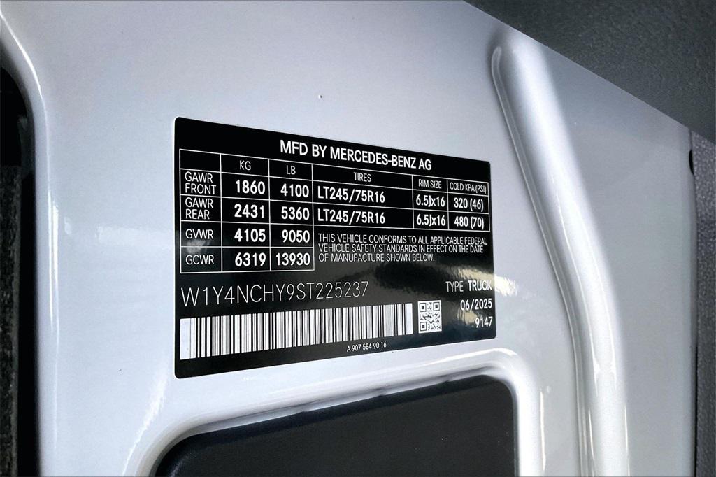 new 2025 Mercedes-Benz Sprinter 2500 car, priced at $68,783