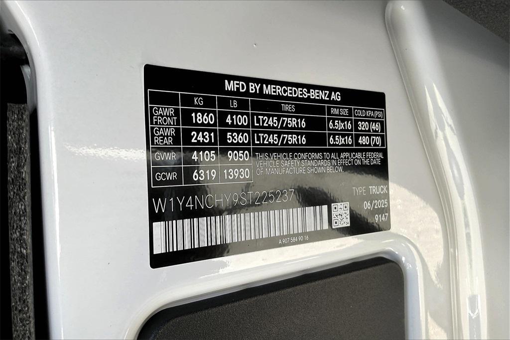 new 2025 Mercedes-Benz Sprinter 2500 car, priced at $68,783