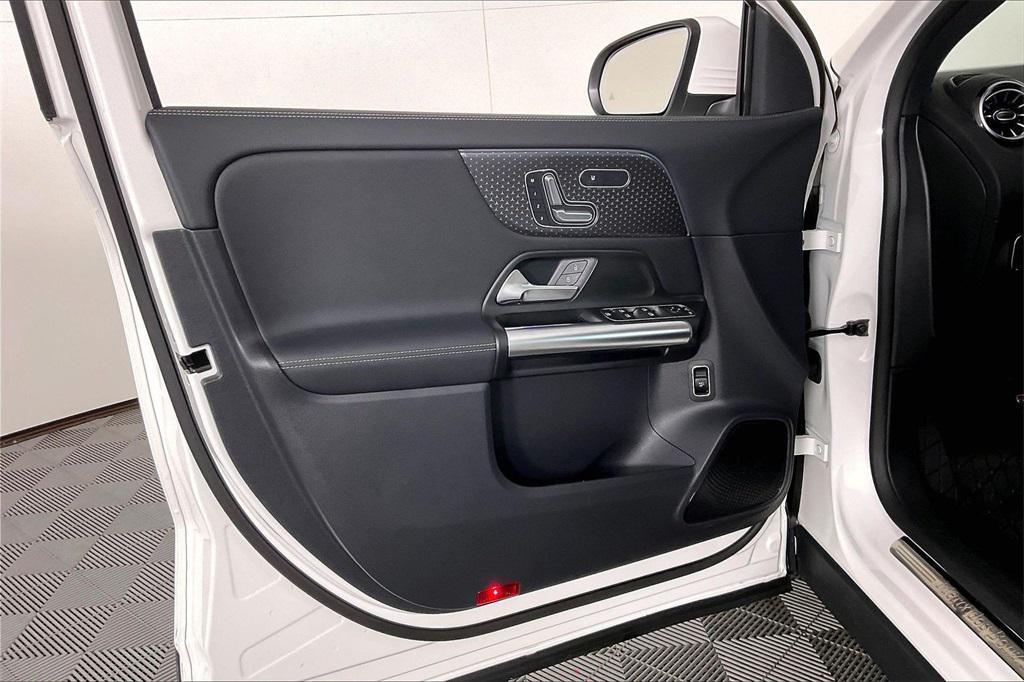 used 2026 Mercedes-Benz GLA 250 car, priced at $46,735