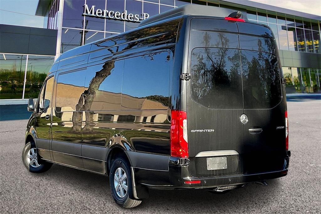 new 2026 Mercedes-Benz Sprinter 2500 car, priced at $86,175