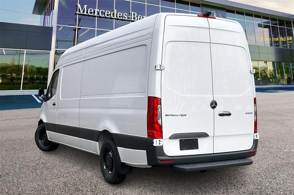new 2026 Mercedes-Benz Sprinter 2500 car, priced at $68,693