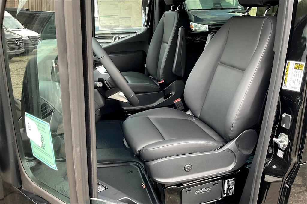 new 2025 Mercedes-Benz Sprinter 2500 car, priced at $80,803