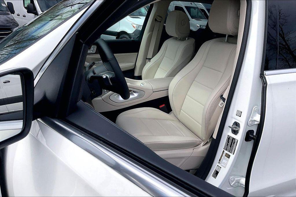 new 2026 Mercedes-Benz GLE 350 car, priced at $73,265