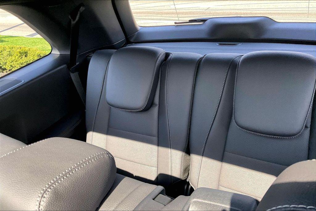 new 2026 Mercedes-Benz GLS 450 car, priced at $93,930