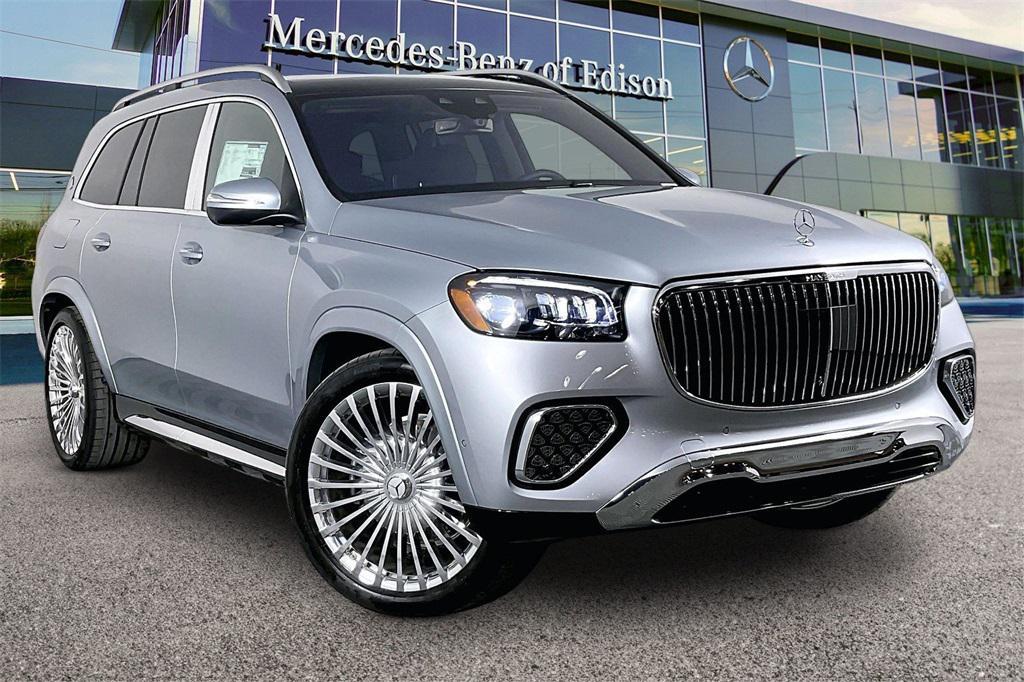new 2026 Mercedes-Benz Maybach GLS 600 car, priced at $190,250