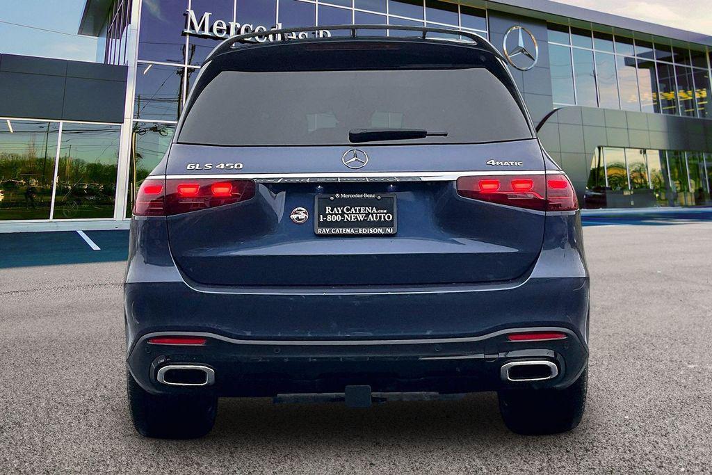 new 2025 Mercedes-Benz GLS 450 car, priced at $104,310