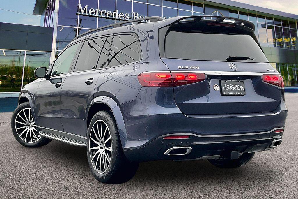 new 2025 Mercedes-Benz GLS 450 car, priced at $104,310