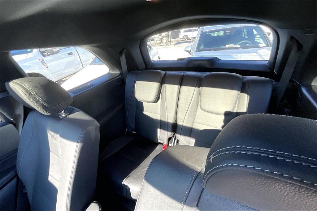 new 2026 Mercedes-Benz GLS 450 car, priced at $92,365