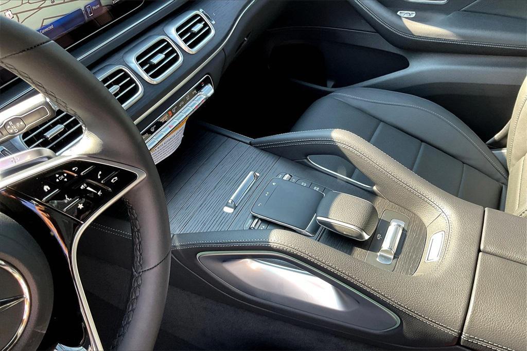 new 2026 Mercedes-Benz GLS 450 car, priced at $92,365