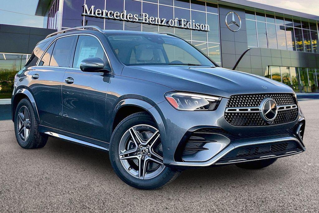 new 2026 Mercedes-Benz GLE 450 car, priced at $81,205