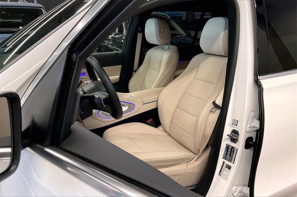 new 2025 Mercedes-Benz GLS 450 car, priced at $91,775