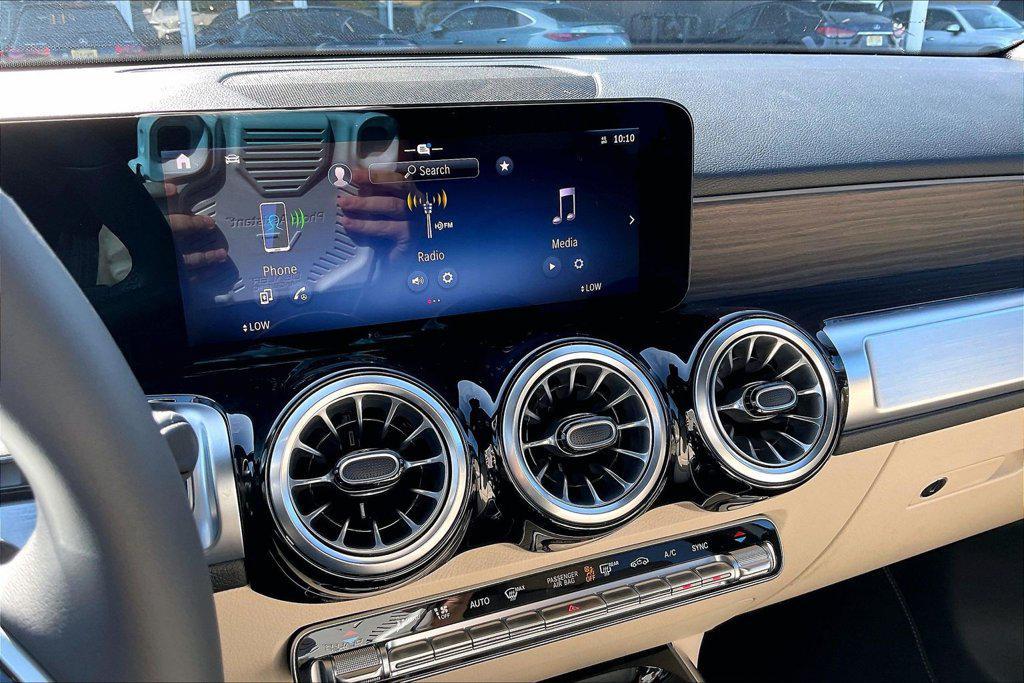 new 2026 Mercedes-Benz GLB 250 car, priced at $52,160
