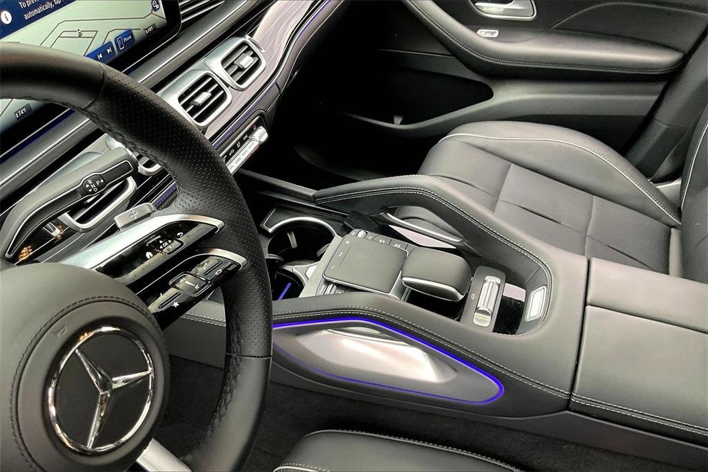 used 2025 Mercedes-Benz GLS 450 car, priced at $96,869