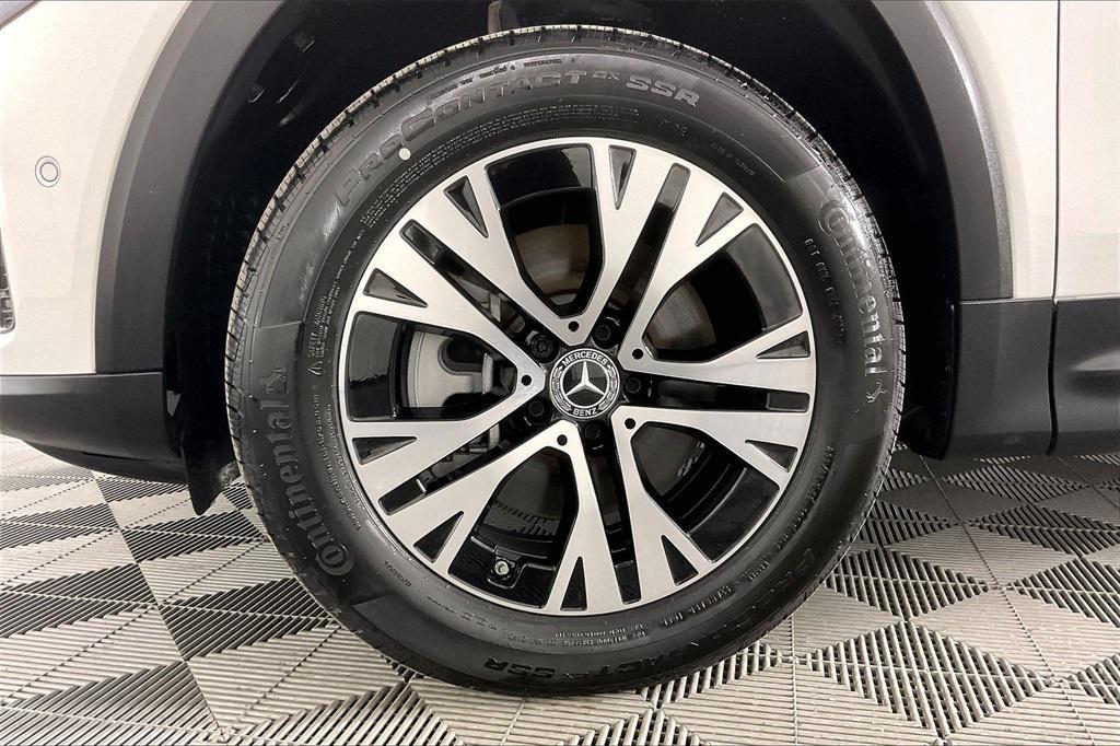 used 2024 Mercedes-Benz GLB 250 car, priced at $38,530