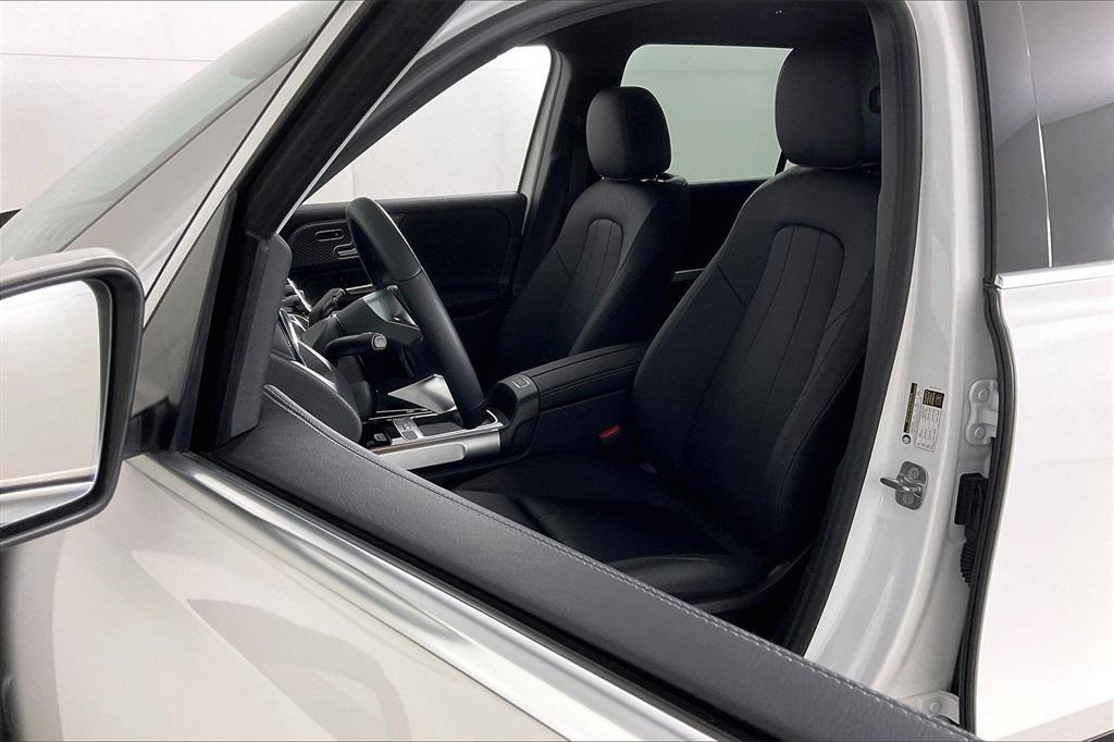 used 2024 Mercedes-Benz GLB 250 car, priced at $38,530