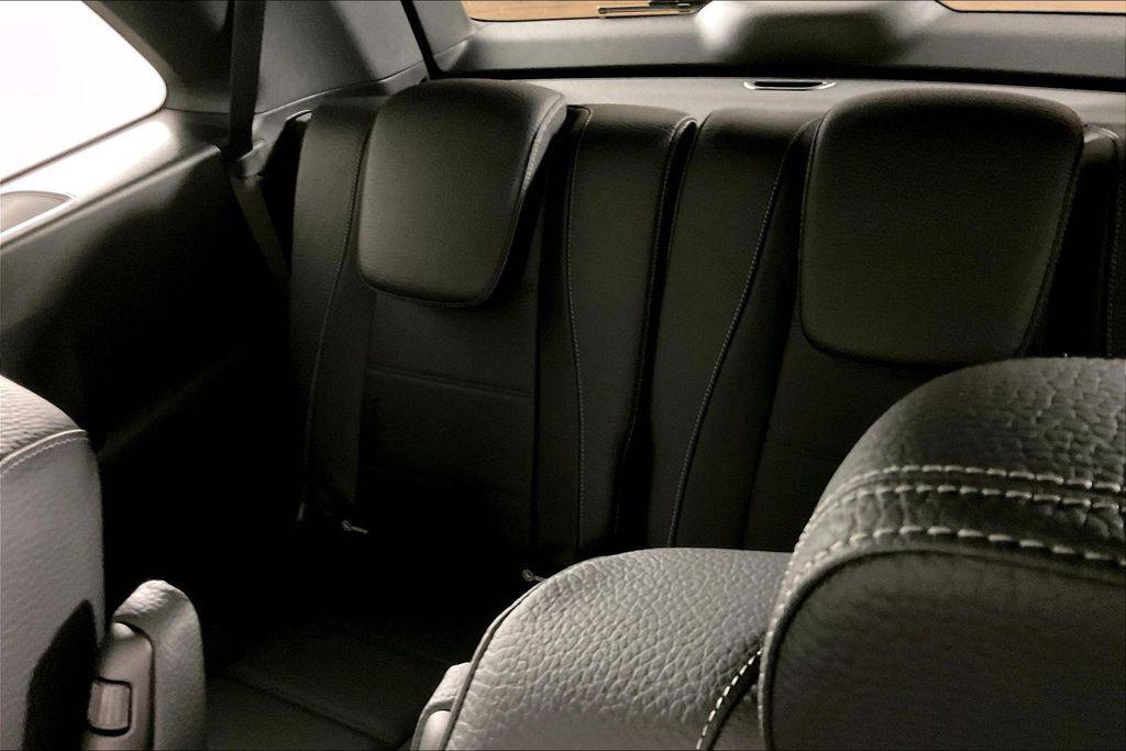 new 2026 Mercedes-Benz GLS 450 car, priced at $102,535