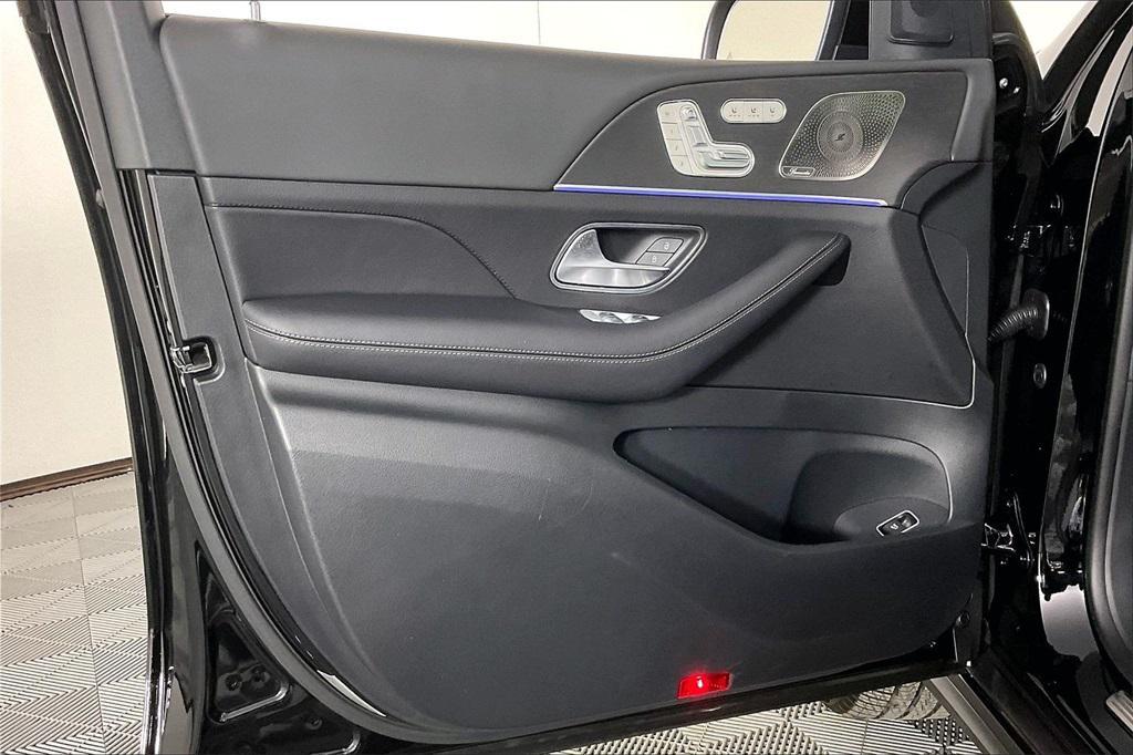 used 2026 Mercedes-Benz GLS 450 car, priced at $91,297