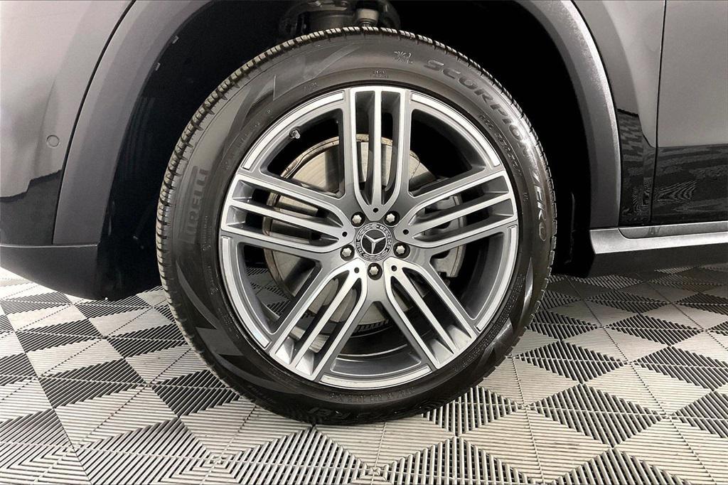 used 2026 Mercedes-Benz GLS 450 car, priced at $91,297