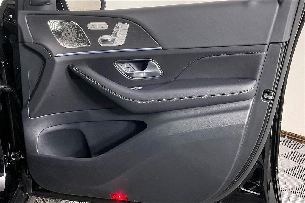 used 2026 Mercedes-Benz GLS 450 car, priced at $91,297