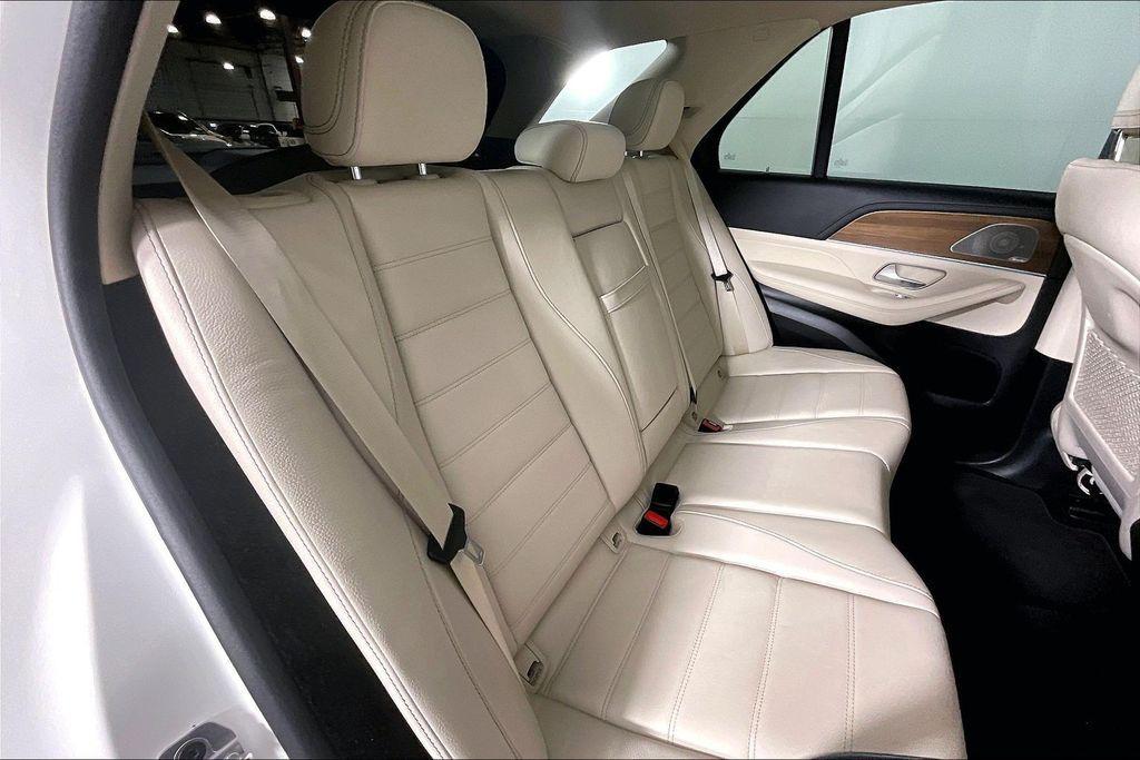 used 2022 Mercedes-Benz GLE 450 car, priced at $53,599