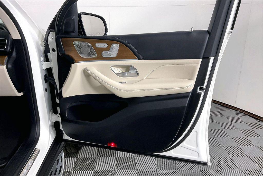 used 2022 Mercedes-Benz GLE 450 car, priced at $53,599