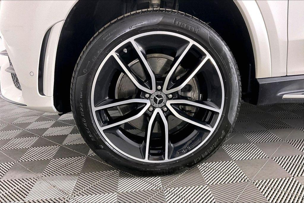 used 2022 Mercedes-Benz GLE 450 car, priced at $53,599