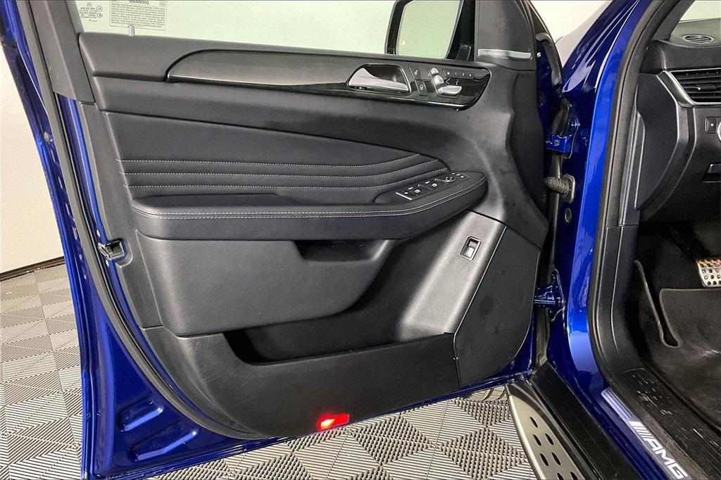 used 2019 Mercedes-Benz AMG GLE 43 car, priced at $39,455