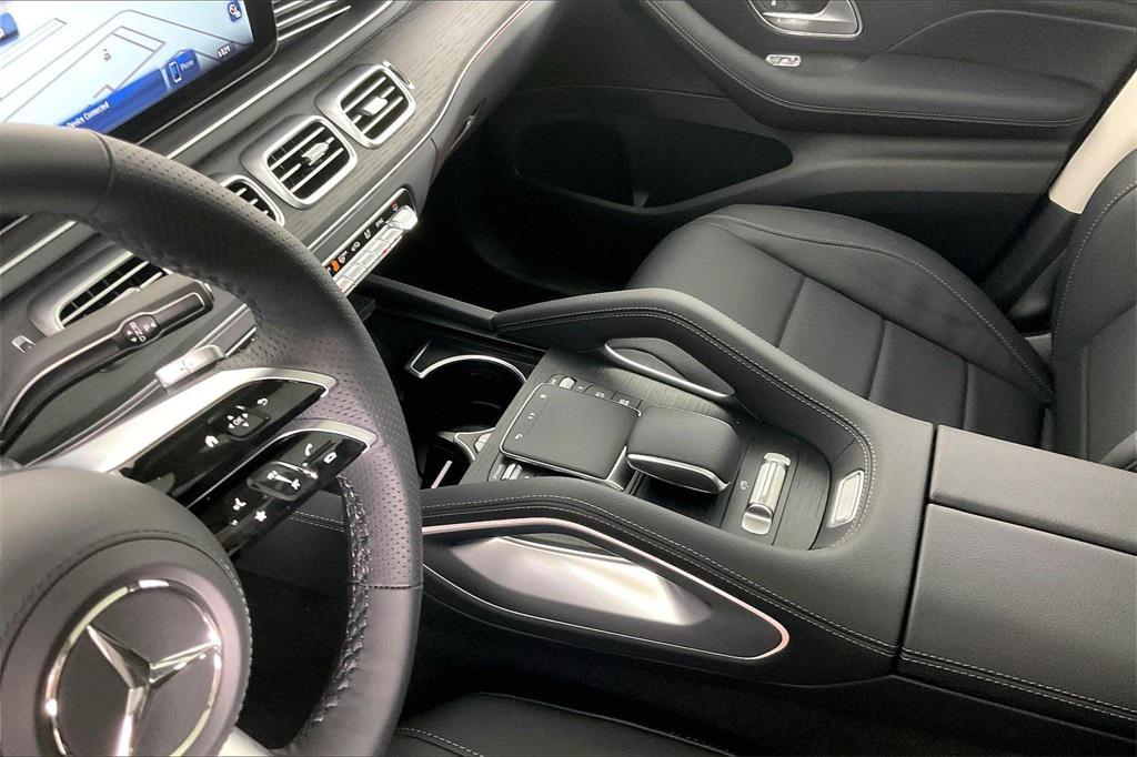 new 2026 Mercedes-Benz GLS 450 car, priced at $96,995