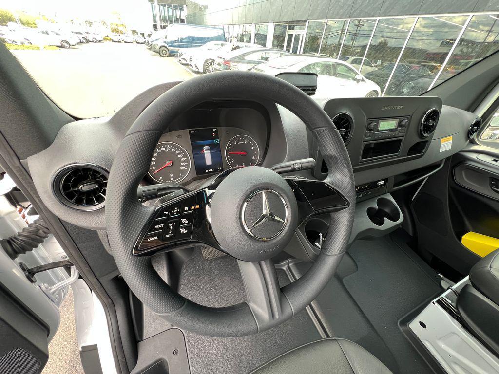 new 2025 Mercedes-Benz Sprinter 2500 car, priced at $99,824