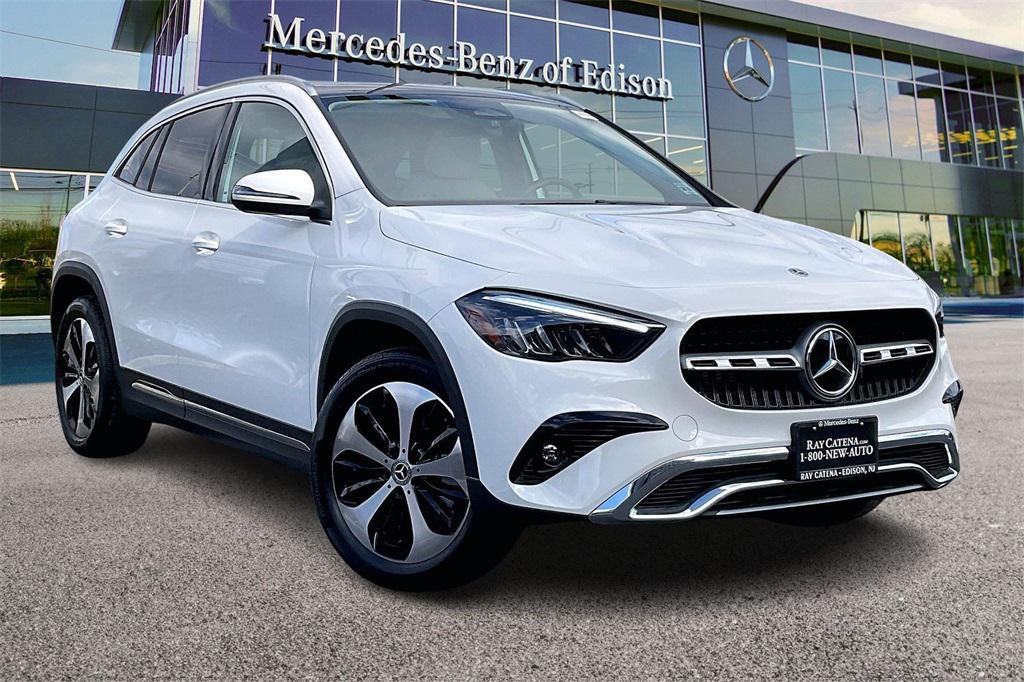 used 2026 Mercedes-Benz GLA 250 car, priced at $44,995