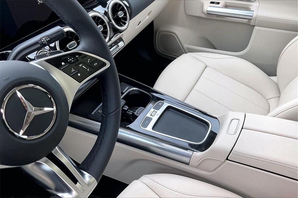 used 2026 Mercedes-Benz GLA 250 car, priced at $43,457