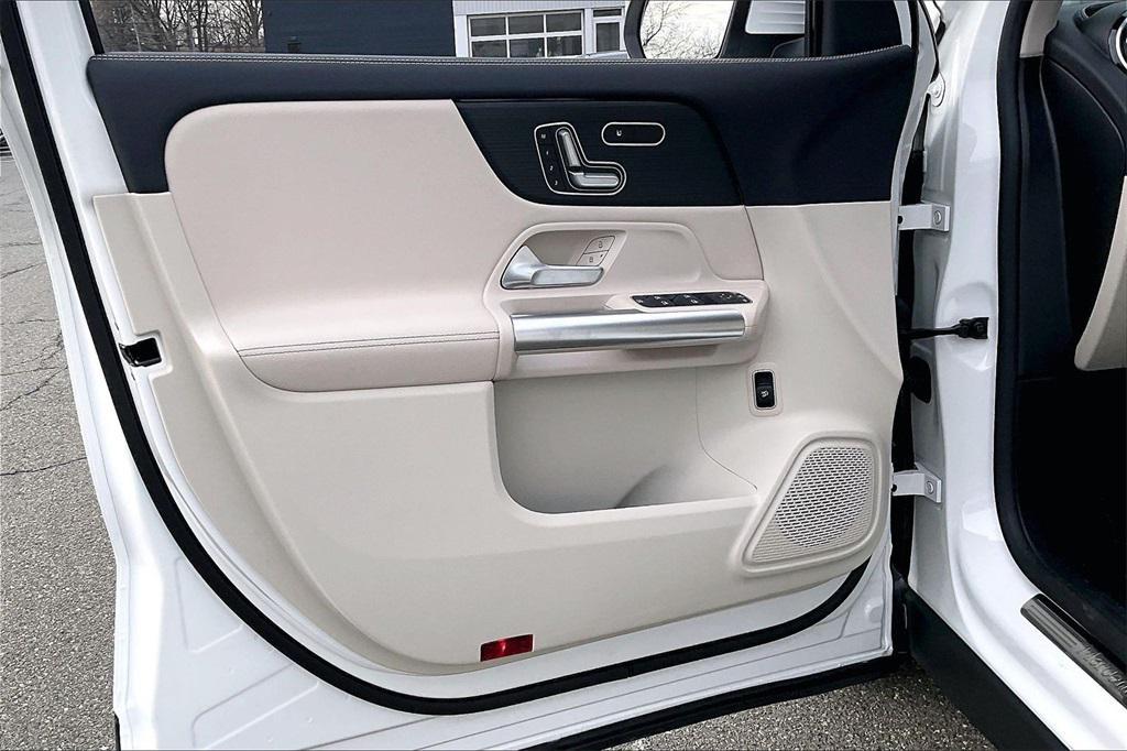 used 2026 Mercedes-Benz GLA 250 car, priced at $43,457