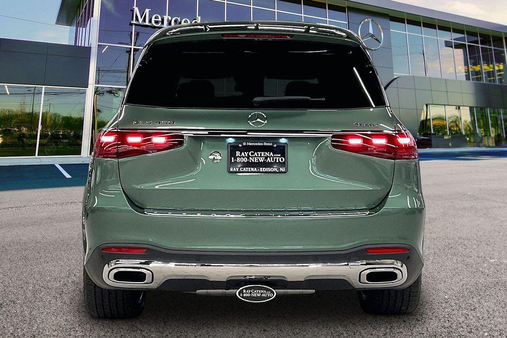 new 2026 Mercedes-Benz GLS 450 car, priced at $110,225