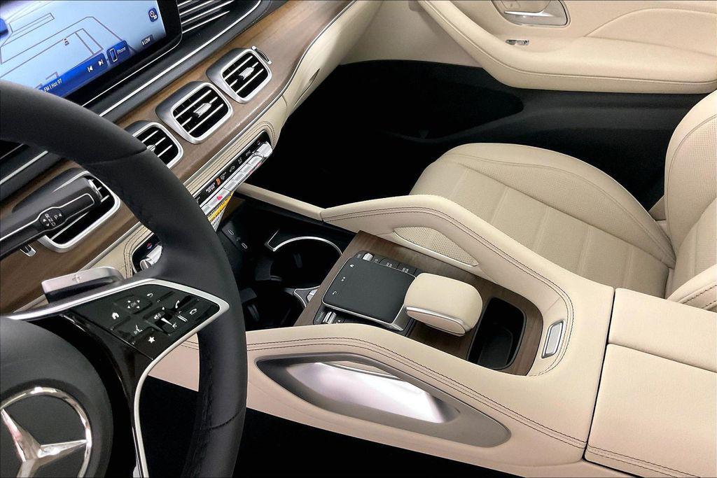 new 2026 Mercedes-Benz GLE 450 car, priced at $86,485