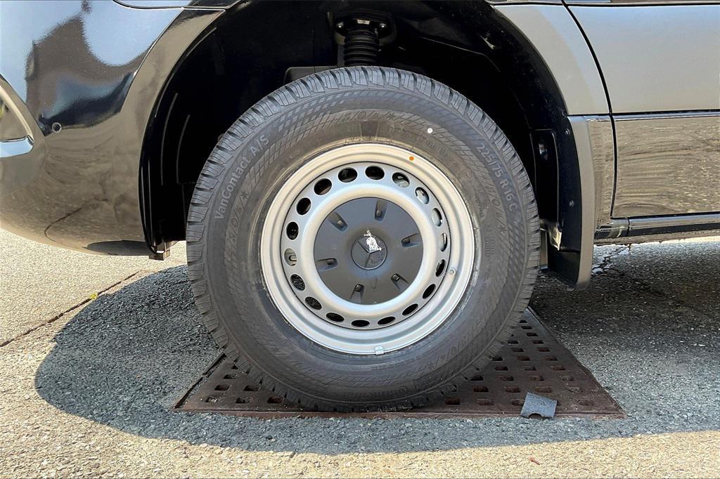 new 2025 Mercedes-Benz Sprinter 3500 car, priced at $90,931