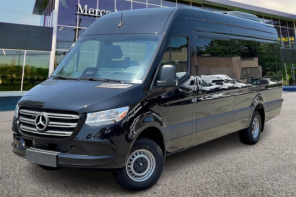 new 2025 Mercedes-Benz Sprinter 3500 car, priced at $90,931