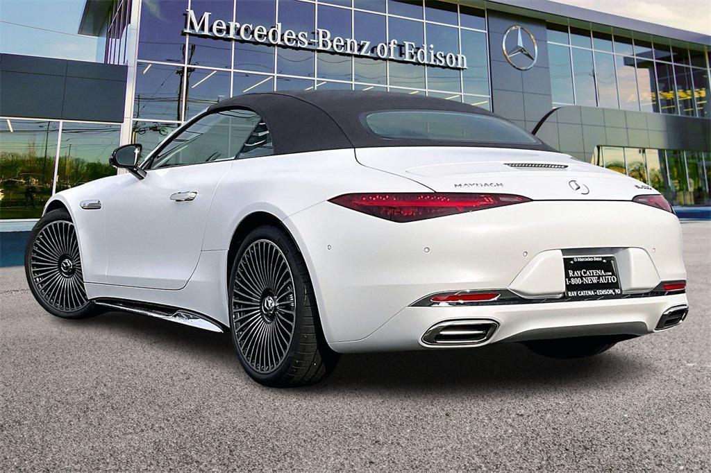 new 2026 Mercedes-Benz Maybach SL 680 Monogram Series car, priced at $239,185