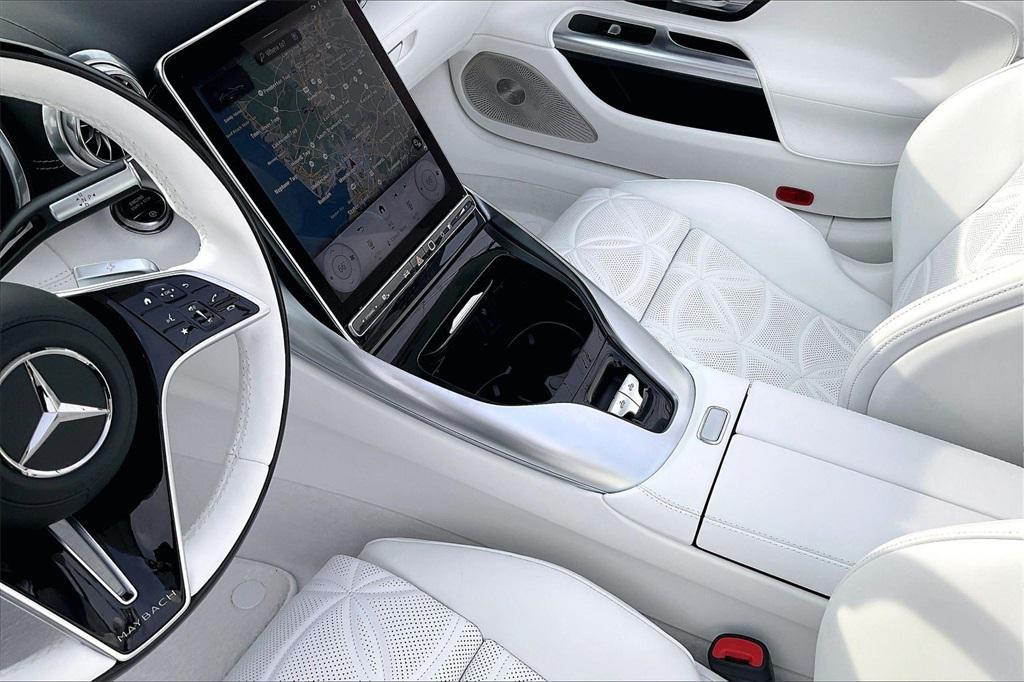 new 2026 Mercedes-Benz Maybach SL 680 Monogram Series car, priced at $239,185